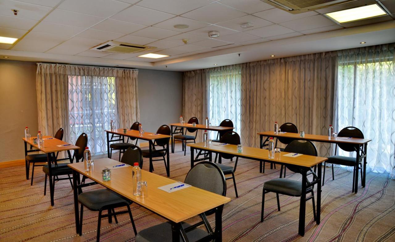 Anew Hotel Roodepoort Johannesburg Eksteriør billede