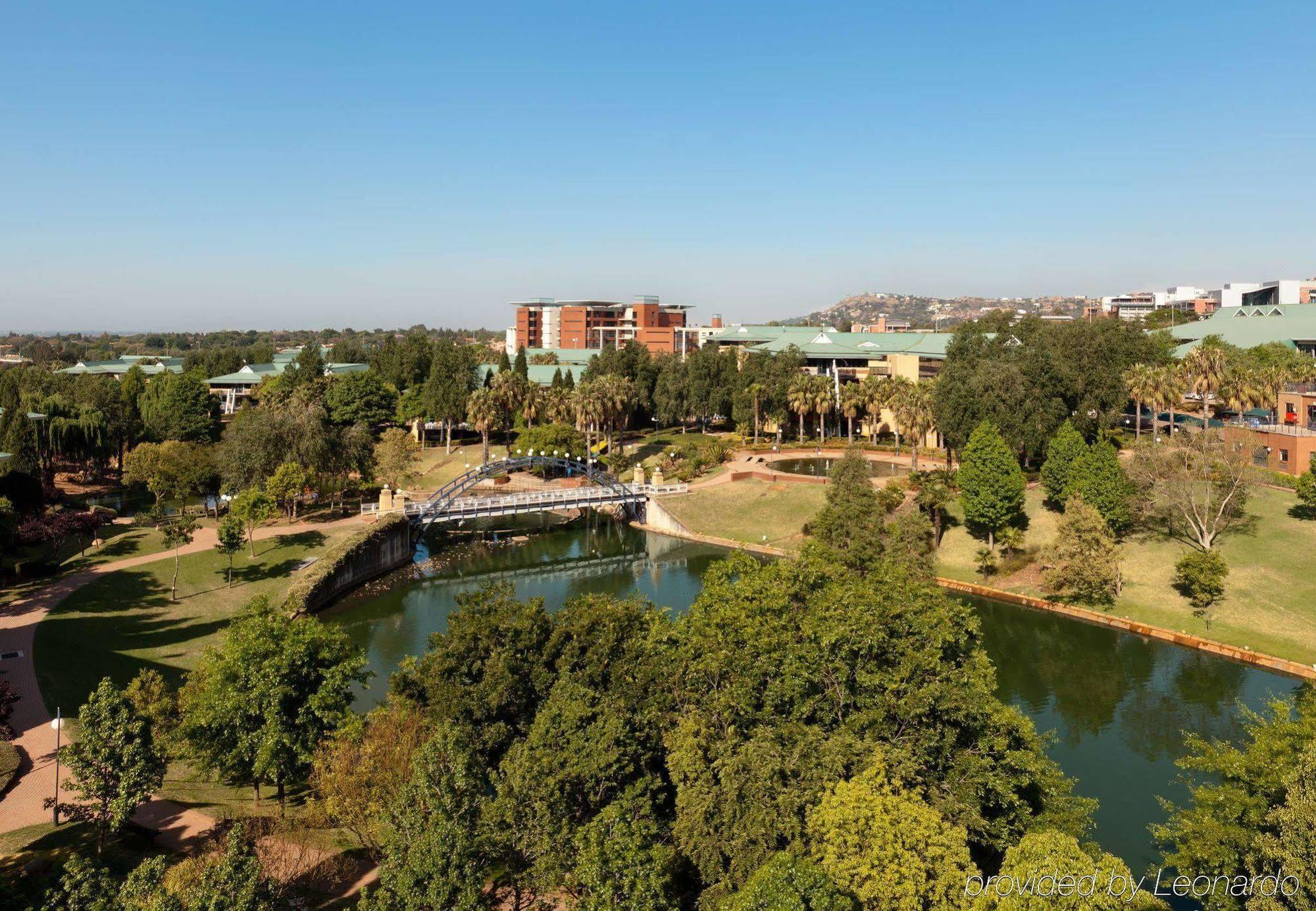 Anew Hotel Roodepoort Johannesburg Eksteriør billede